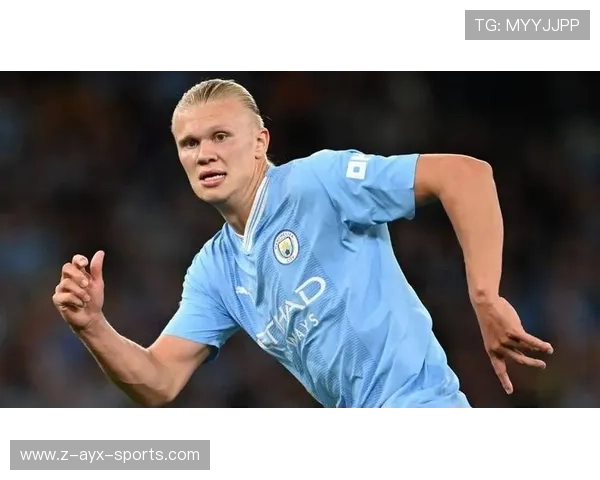 曼城左右转换顺畅，哈兰德凌空爆射